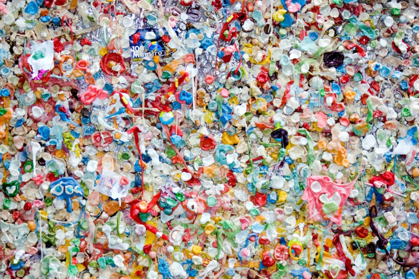 Ease_IoT's tweet card. Des chercheurs de l'Université du Texas viennent de développer une enzyme capable de décomposer le plastique PET en moins de 24 heures; une barre symbolique qui ouvre la voie au recyclage à très...