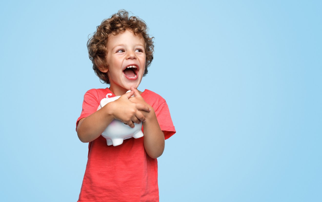 CUInsight's tweet card. Empower credit unions to engage young members, promote financial literacy, and showcase their community impact and mission.