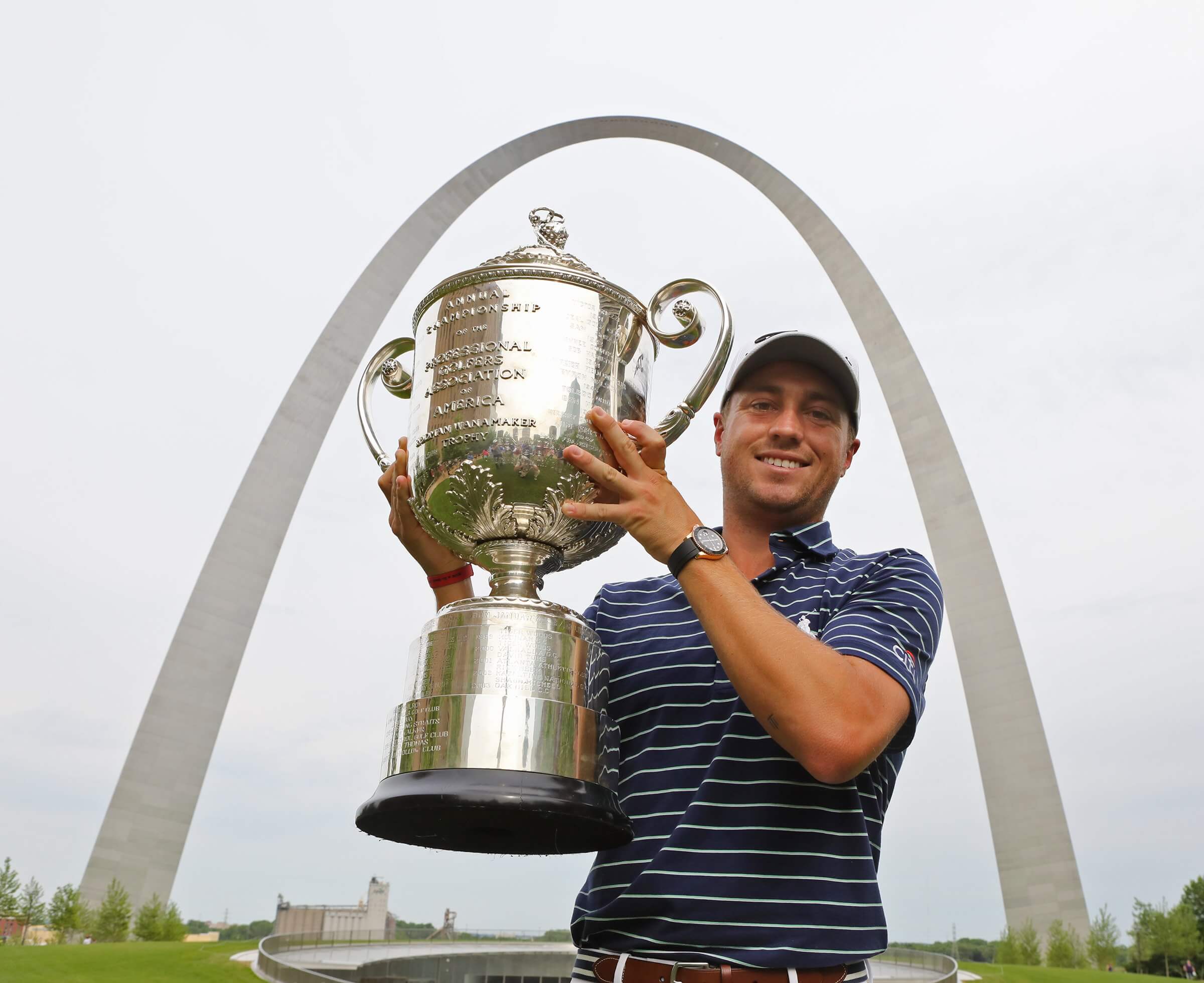 CAMPrintInc's tweet card. A hole-by-hole interactive of the Bellerive Country Club layout for the 100th PGA Championship