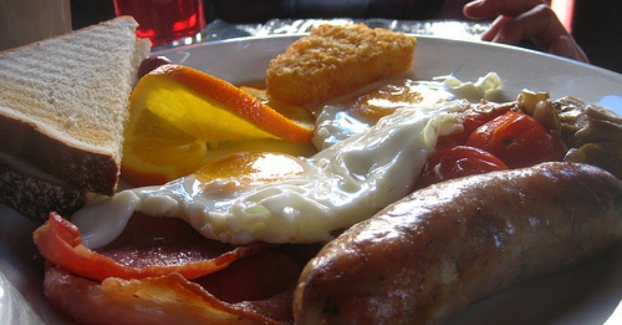 May_Roma's tweet card. これからIT業界を目指したい方や、学生さん、すでに働いているがスキルアップしたい方向けの良い本をまとめています。 こういう本は手元に一冊あると時短になる→リブロワークス の できるiPhone XS/XS Max/XRパーフェクトブック 困った！＆便利ワザ大全 できるシリーズ https://amzn.to/2ZmzZhS  楽しい本だがハードウェアの勉強になる→高橋敏也 の 高橋敏也の改造...