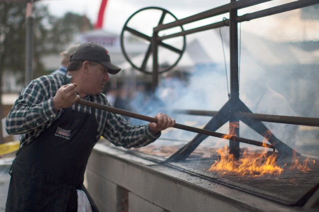 essdoc's tweet card. If you like to get paid, travel, and eat BBQ, this may be the ultimate dream job for you! 