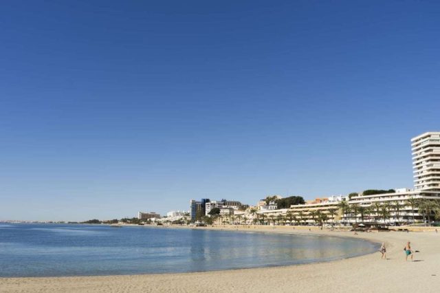 TragourmetBlog's tweet card. Descubre qué ver, hacer y comer en Roquetas de Mar. Recorre sus playas, conoce su paseo marítimo y degusta sus tapas .