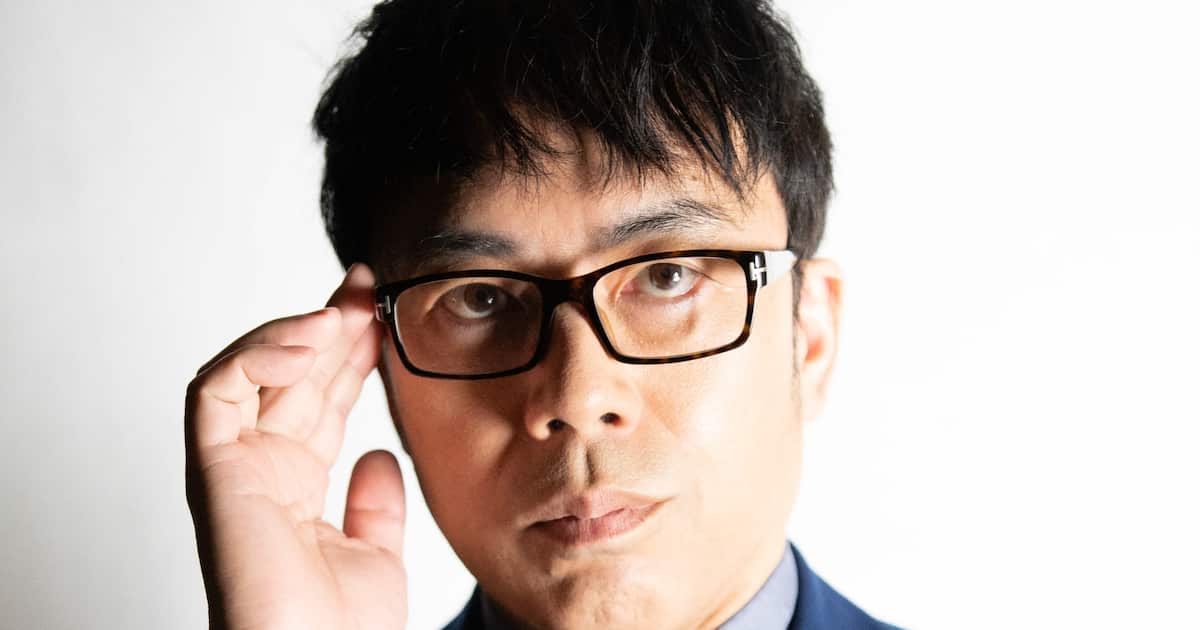 smith796000's tweet card. 　「南米のトランプ」の異名を持つアルゼンチン次期大統領、ハビエル・ミレイ氏の経済政策が話題だ。中央銀行を廃止し、経済をドル化し、各種補助金をゼロにするという。…