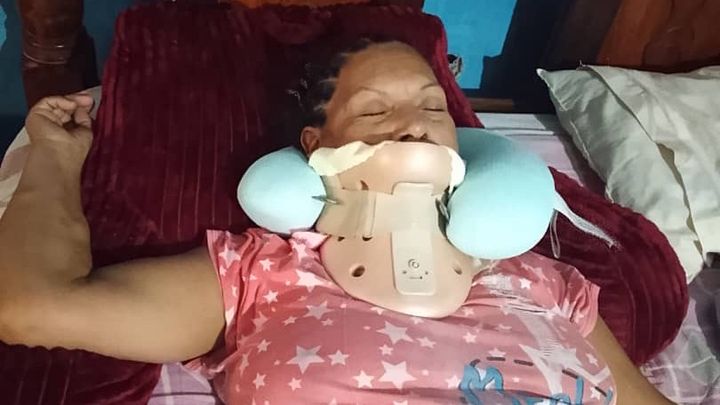 AlexaGomezDos's tweet card. Hola! Soy Astrid, mi abuela, se encuentra en Venezuela. Sufrió una caída y necesita una intervenci… Astrid Alejandra Ubac needs your support for Lourdes Gamez