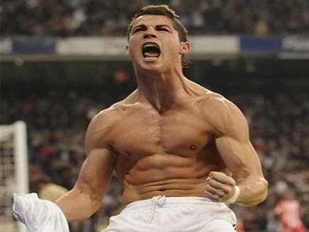 AlArabiyaSports's tweet card. ذكرت دراسة أجرتها متخصصة في الدراسات الحيوية بأن التكوين الجسدي والعضلي لمهاجم ريال مدريد الإسباني، الدولي البرتغالي كريستيانو رونالدو، يُمكنه من القدرة على ممارسة كرة القدم حتى سن الـ40 عاماً. وبحسب...