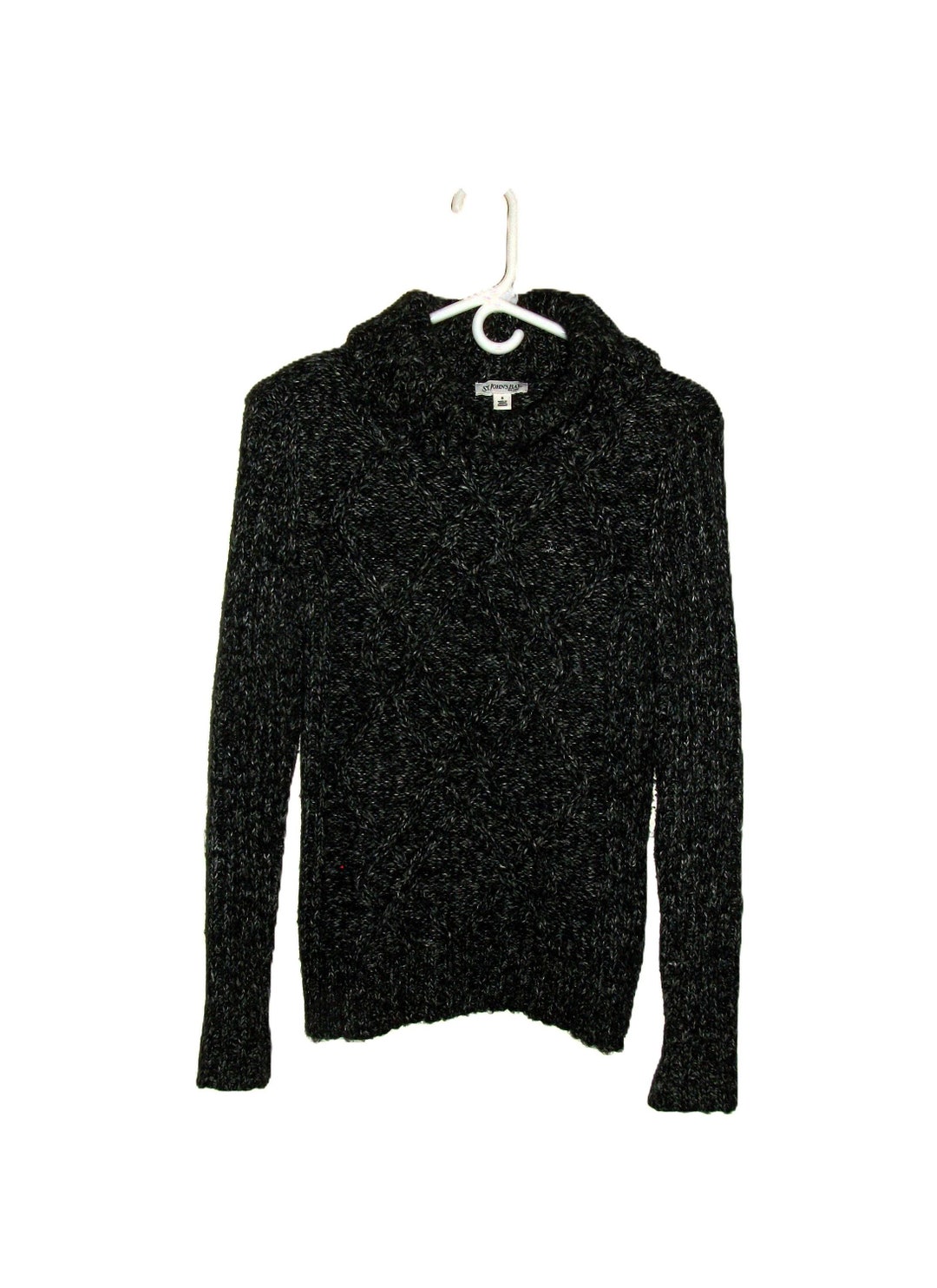 SusOriginals's tweet card. This Womens Pullover Sweaters item by SusOriginals has 3 favorites from Etsy shoppers. Ships from Taylorville, IL. Listed on Nov 19, 2025
