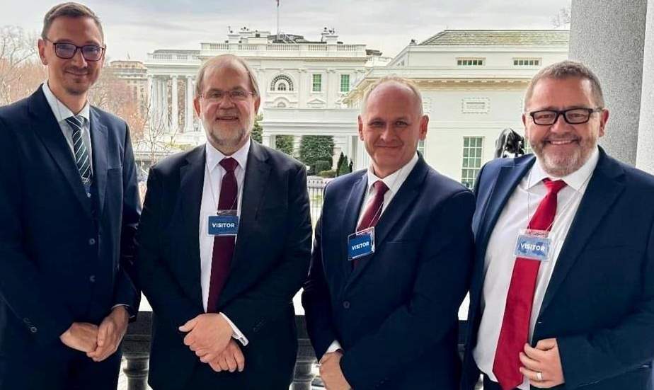 wicks_jeff's tweet card. History will call out the names of those who could but chose not to call out Trump’s barefaced lies about the persecution of Afrikaners – one of the wealthiest tribes in Africa – to advance his white...