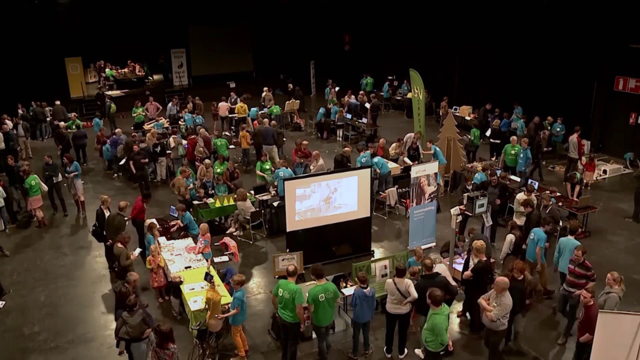 CoolProjectsBe's tweet card. Fastforward movie Coolest Projects 07/05/2017