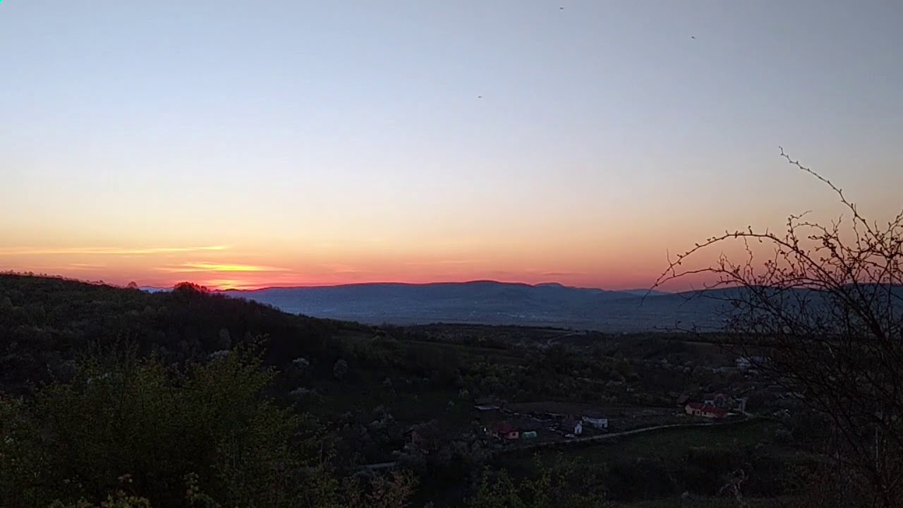 _jordanbundy's tweet card. My gorgeous Romanian village sunset