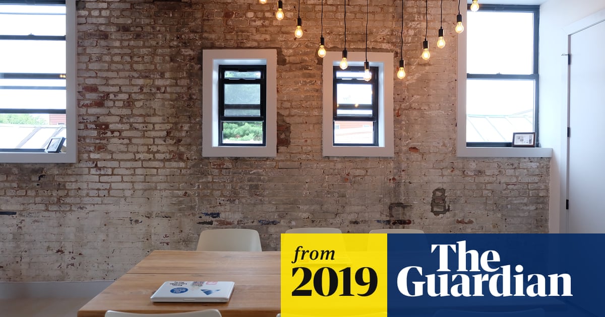 longevity_ff's tweet card. Digital nomads in cities around the world are finding a way to live and work on the road