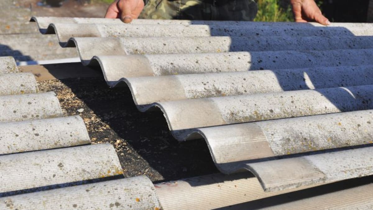 AzorinAmpa's tweet card. Desde la Conselleria de Educación reiteran que están estudiando las consecuencias del rechazo de la empresa adjudicataria a empezar las obras y los padres y madres no descartan movilizaciones si no...