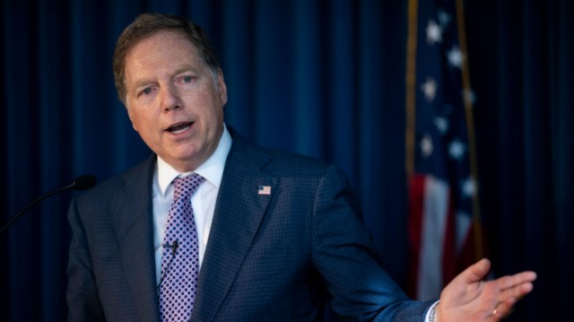 mathscience1107's tweet card. The Justice Department abruptly announced late Friday night that it would replace the U.S. attorney in Manhattan who oversaw probes into several allies of President Trump.