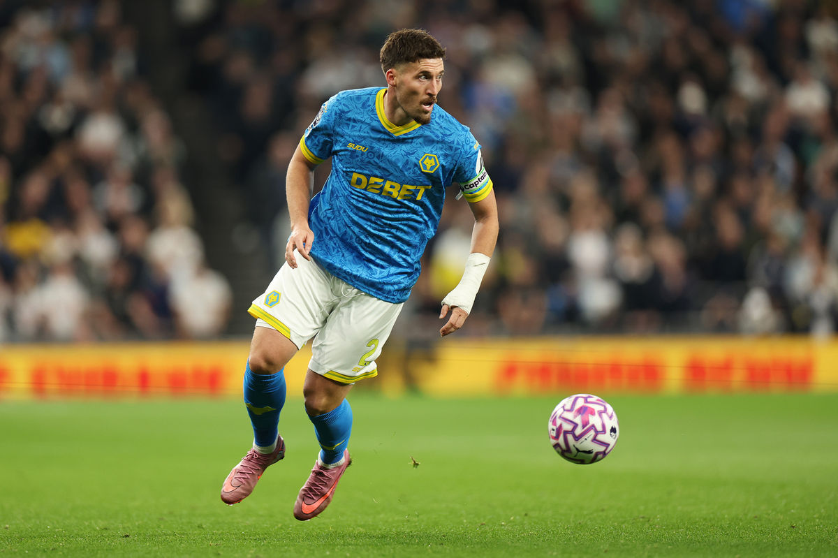 ESWolves_star's tweet card. Matt Doherty says the Wolves squad have 'no choice' but to back new boss Rob Edwards as he expresses his excitement at the appointment.