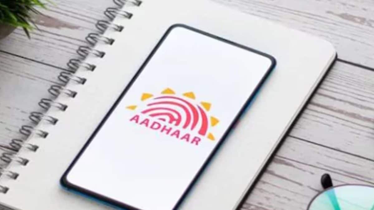 ariseserver's tweet card. UIDAI Aadhaar Update: UIDAI has waived the biometric update fee for children between 7 and 15 years for a full year starting October 1, 2025.