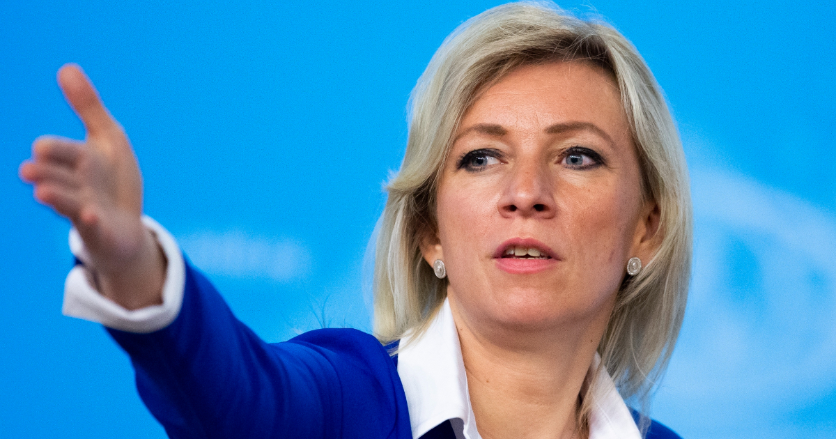 rdlea's tweet card. Leggi su Il Fatto Quotidiano.it l'attacco di Maria Zakharova all'Italia. La portavoce russa collega il crollo della Torre dei Conti agli aiuti italiani all'Ucraina per 2,5 miliardi.