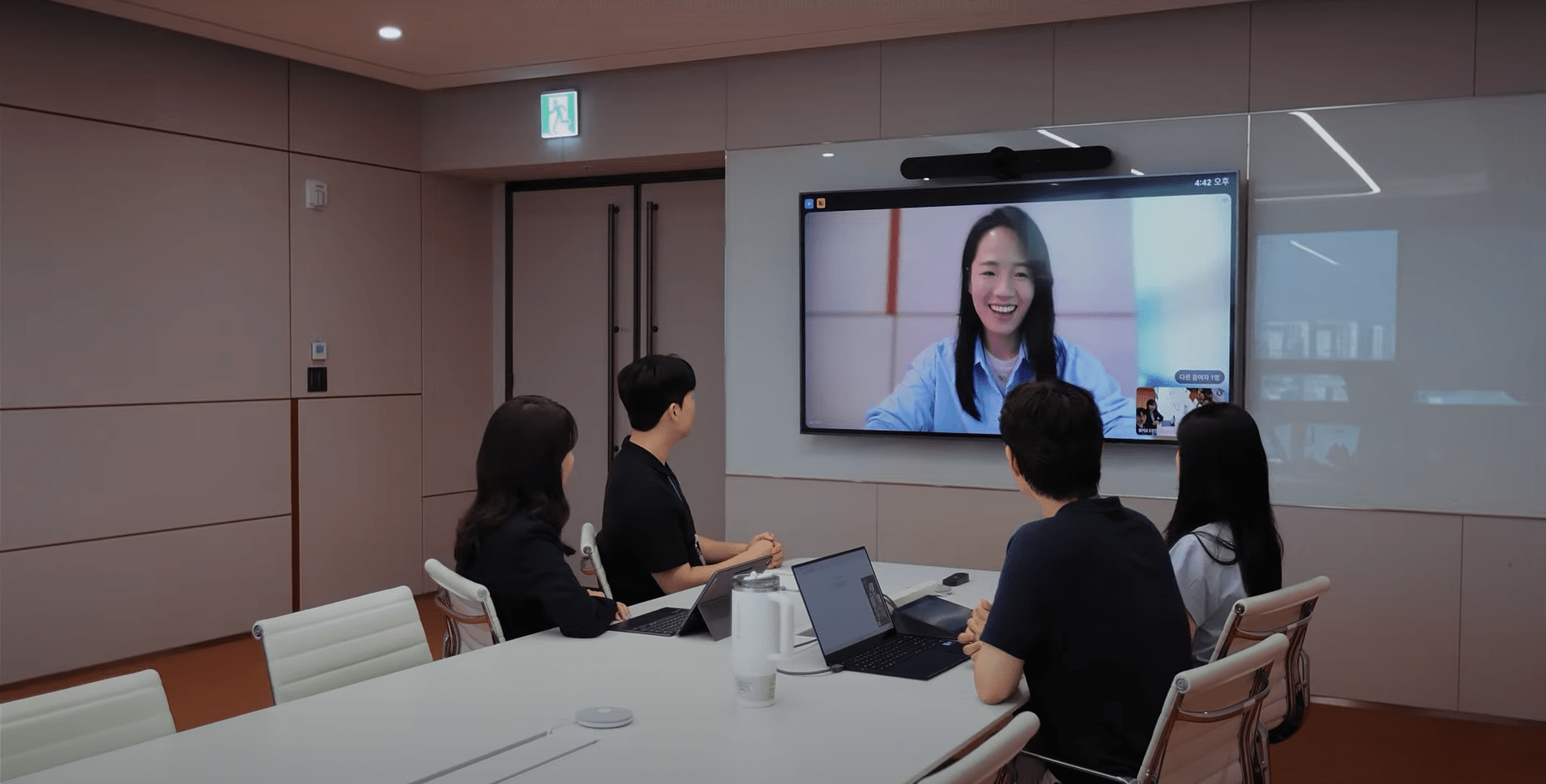 ChromebookLive's tweet card. Korean Air et ChromeOS : la compagnie aérienne Korean Air, reconnue mondialement pour son excellence...