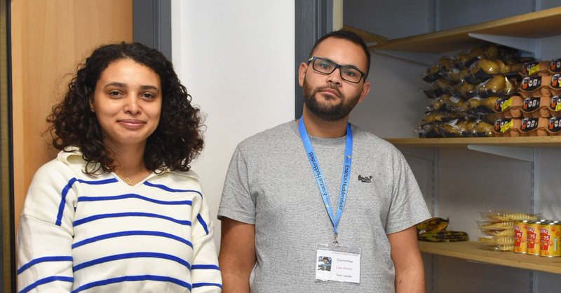 Tweet card summary image