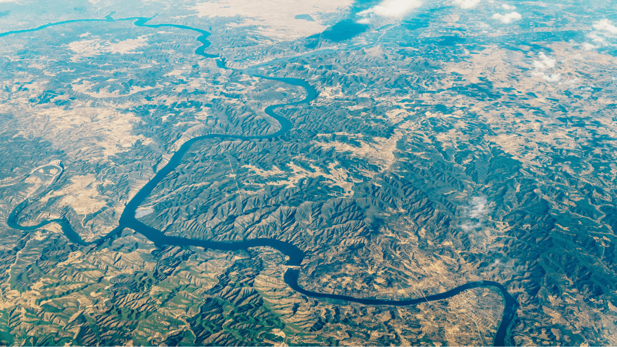 EvoLandEU's tweet card. Join EvoLand’s December webinars to discover new land monitoring prototypes in forest, agriculture, urban, and water management.