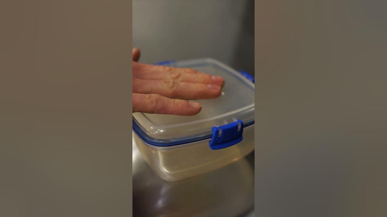 RefilleryThe's tweet card. How to refill dry goods at The Refillery