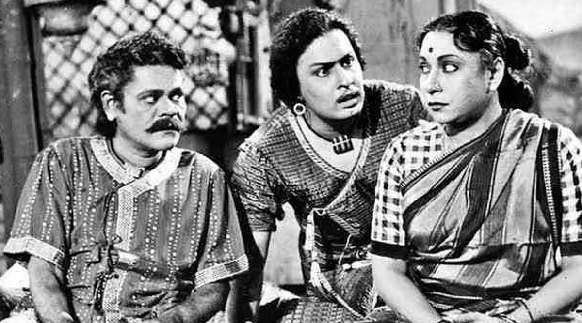 IeTamil's tweet card. கலைவாணர் என்.எஸ்.கே மருத்துவமனையில் அனுமதிக்கப்பட்ட போது நடந்த சுவாரஸ்யமான நிகழ்ச்சி குறித்து நடிகர் சுந்தர்ராஜன் விவரித்துள்ளார்.