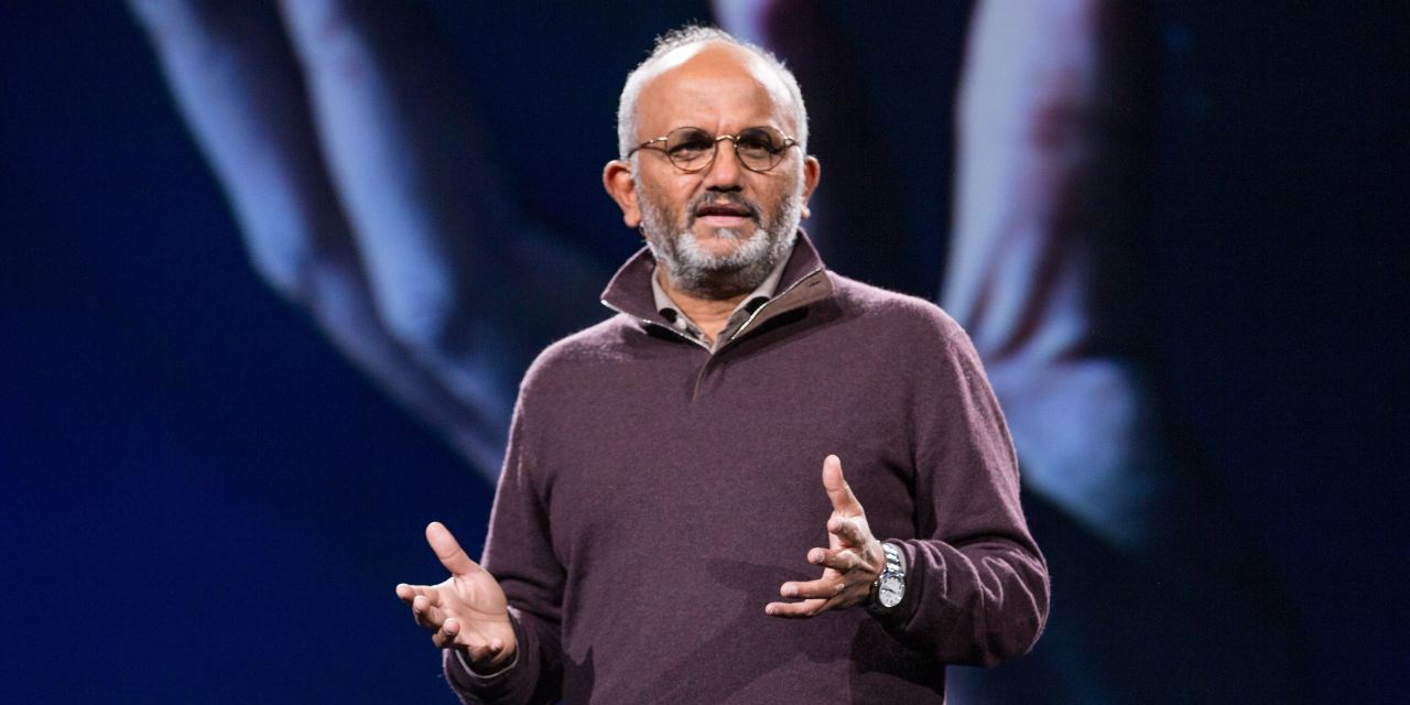 brad_d_smith's tweet card. The top executive of the photo-editing software maker relies on mentors forged through years of relationships for help in navigating everything from the pandemic to sensitive political issues.