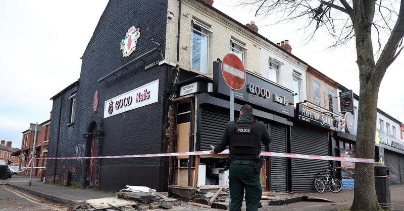 Tweet card summary image