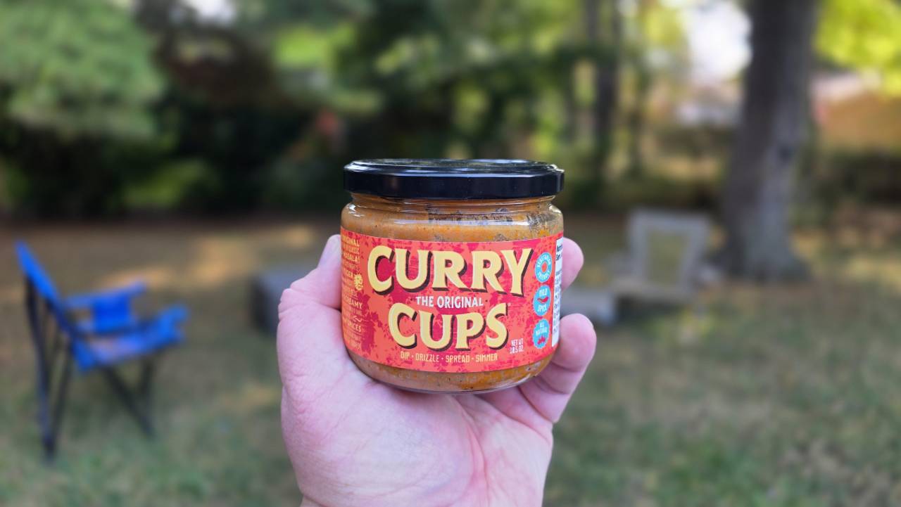 ManTripping's tweet card. Curry Cups Tikka Masala review: authentic Indian flavors in a versatile sauce perfect for dips, marinades, and cooking. Brooklyn-made artisanal quality transforms game day snacking.