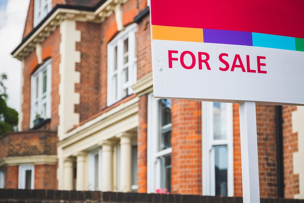econouk's tweet card. UK house price inflation accelerated in June, with average prices up 3.7 percent from a year earlier, the Office for National Statistics reported on Wednesday. The increase compares with 2.7 percent...