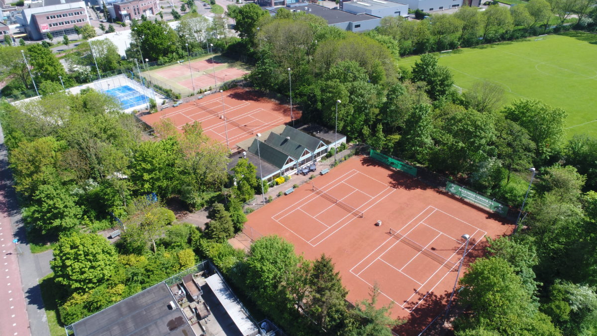 HaveDigitap's tweet card. SLIEDRECHT – Havé Digitap uit Molenaarsgraaf is hoofdsponsor van het open-toernooi dat de Sliedrechtse Lawn Tennis Club (S.L.T.C.) organiseert van zaterdag 1 t/m zondag 9 september 2018 op de banen...