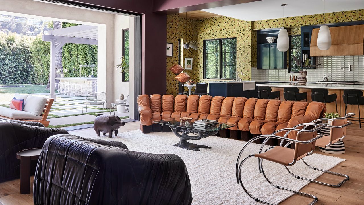 ArchDigest's tweet card. You’re the star of the show this Leo season ♌