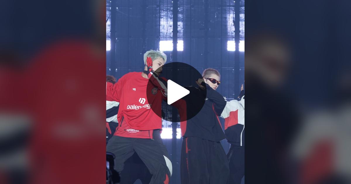 pledis_17's tweet card. 좋아요 347.1K개, 댓글 1601개가 있습니다. "Let's feel the Echo 🎶"