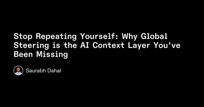 simosako's tweet card. この記事は、Kiro の新機能「グローバルステアリング」について解説しています。開発者が「関数型の React コンポーネントを使ってほしいことを AI アシスタントに 47 回も伝え」るような繰り返しを解決するため、「AI コンテキストのための個人用の .bashrc のようなもの」として、ホームディレクトリ（~/.kiro/steering/）に永続的な設定ファイルを保存する仕組みを提供...