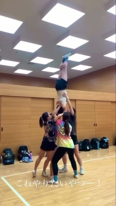 opqkissopq's tweet card. hand in hand 🖐🏻 #level6 #2yearsago #cheerleading