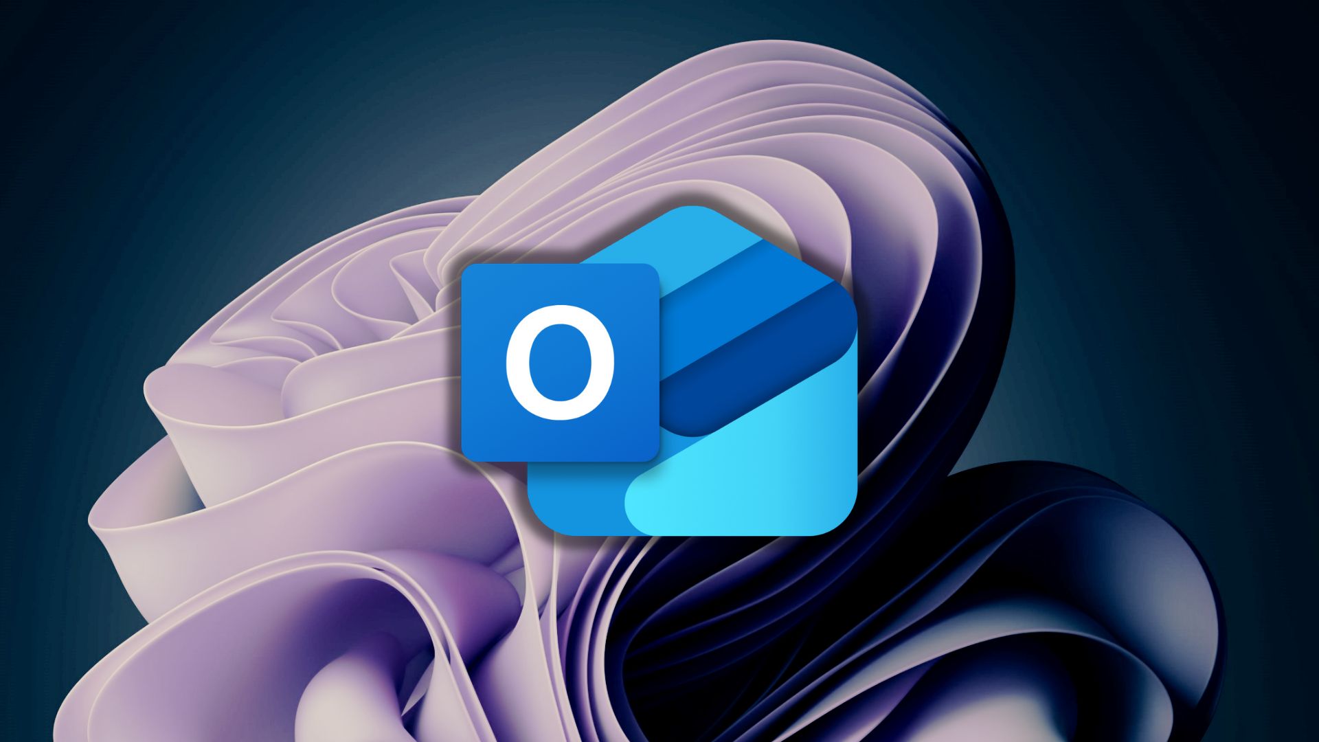 SurfTechIT's tweet card. After Client editions, Microsoft 365 Enterprise users to be migrated to web-based Outlook in April 2026 as an optional preview.