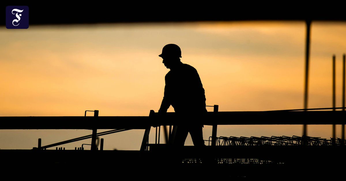 AutomateEstate's tweet card. Nicht nur Niedrigzinsen und Wohnungsnot treiben die Preise für Immobilien. Jetzt legen auch noch die Kosten rund ums Bauen zu wie seit einem halben Jahrhundert nicht mehr.