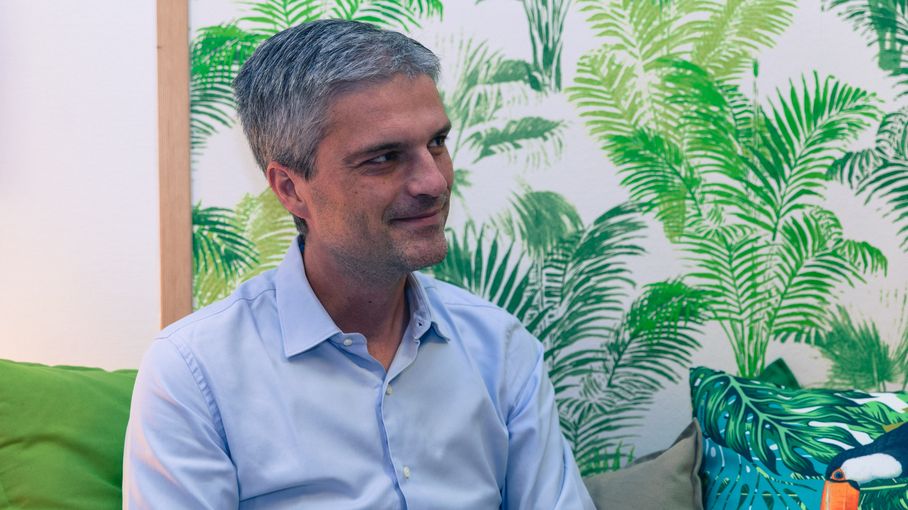 sensiolabs's tweet card. Fabien Potencier, fondateur de SensioLabs, développe son entreprise sur le marché américain. Il témoigne de son expérience.  