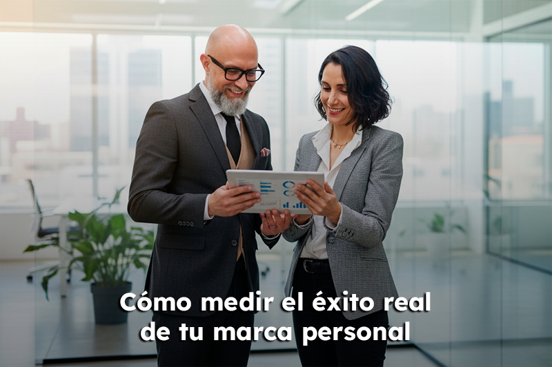 BrandPersonalES's tweet card. Yo prefiero los datos que importan, los que me dicen si mi trabajo tiene impacto, si mi posicionamiento crece y si estoy atrayendo a las personas adecuadas.