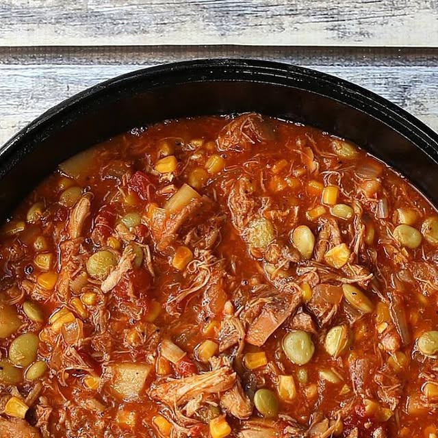 SimpleFreshGood's tweet card. Sara Corley (@sayrah.ruth) • Instagram photos and videos