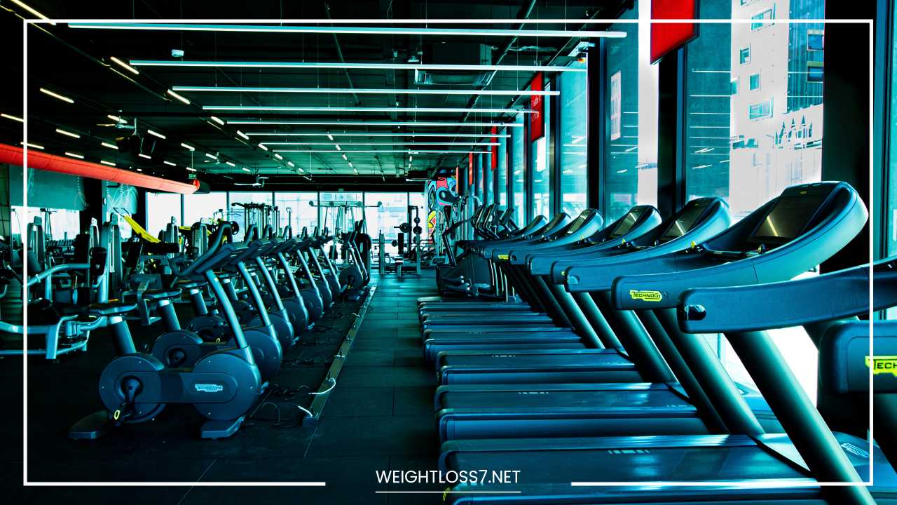 netweightloss's tweet card. Unsure of where to start at the gym? This ultimate guide equips you with everything you need, from gym etiquette to workout routines. Beginner to buff, this is your fitness roadmap!