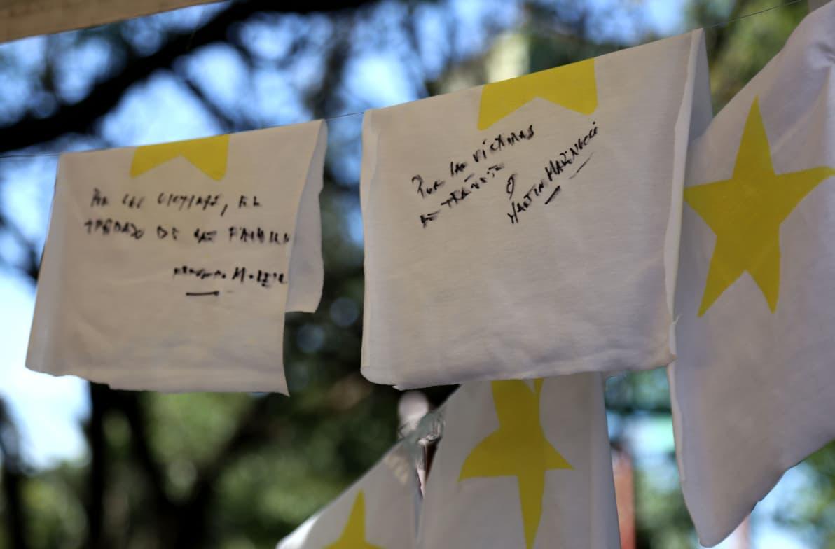 jotaleonetti's tweet card. Transporte Bonaerense buscó generar mayor conciencia vial en una fecha especial junto a familiares de víctimas