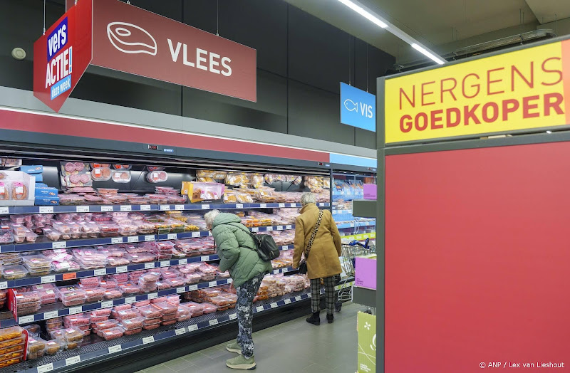 Zorggids's tweet card. Twee supermarkten waarschuwen consumenten voor salamiworsten die mogelijk de E.coli-bacterie STEC bevatten. De Nederlandse Voedsel- en Warenautoriteit (NVWA) meldt dat de bacterie ernstige gezondhe...