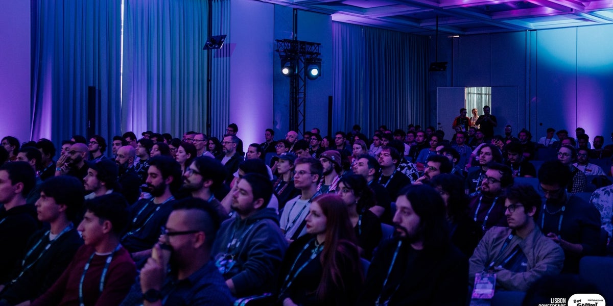 DreamStationcc's tweet card. Event held in Portugal from November 3-7, featured Madeira Games Summit and Lisbon Conference