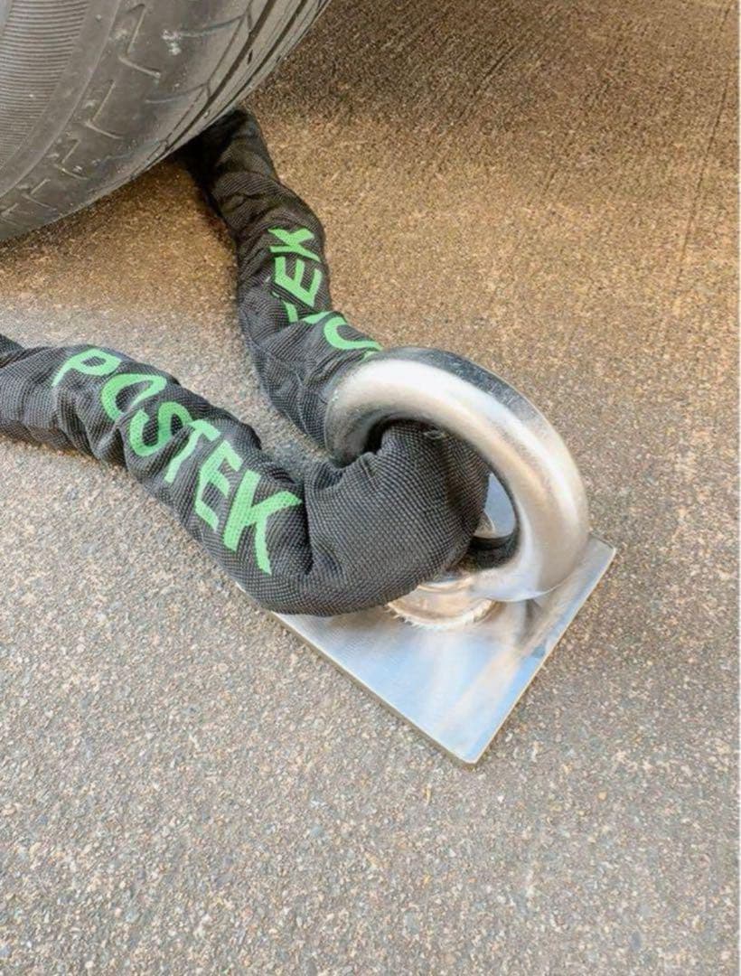 CinemaCoder2025's tweet card. 地球ロック　U字　ロック　盗難防止　防犯　バイク　施工　ステンレス　アンカーをメルカリでお得に通販、誰でも安心して簡単に売り買いが楽しめるフリマサービスです。新品/未使用品も多数、支払いはクレジットカード・キャリア決済・コンビニ・銀行ATMが利用可能で、品物が届いてから出品者に入金される独自システムのため安心です。