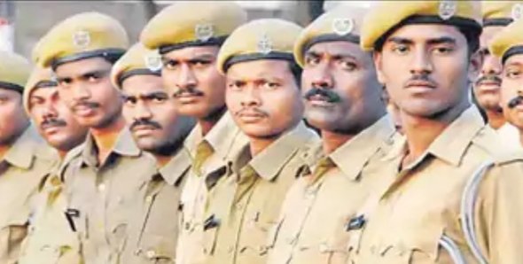 SmartKhabari's tweet card. यूपी होमगार्ड भर्ती 2025: UPPBPB ने 41,424 पदों के लिए नोटिफिकेशन जारी किया, 10वीं पास युवा 18 नवंबर से 17 दिसंबर तक uppbpb.gov.in पर करें आवेदन। आयु सीमा, फीस और पूरी डिटेल यहां।