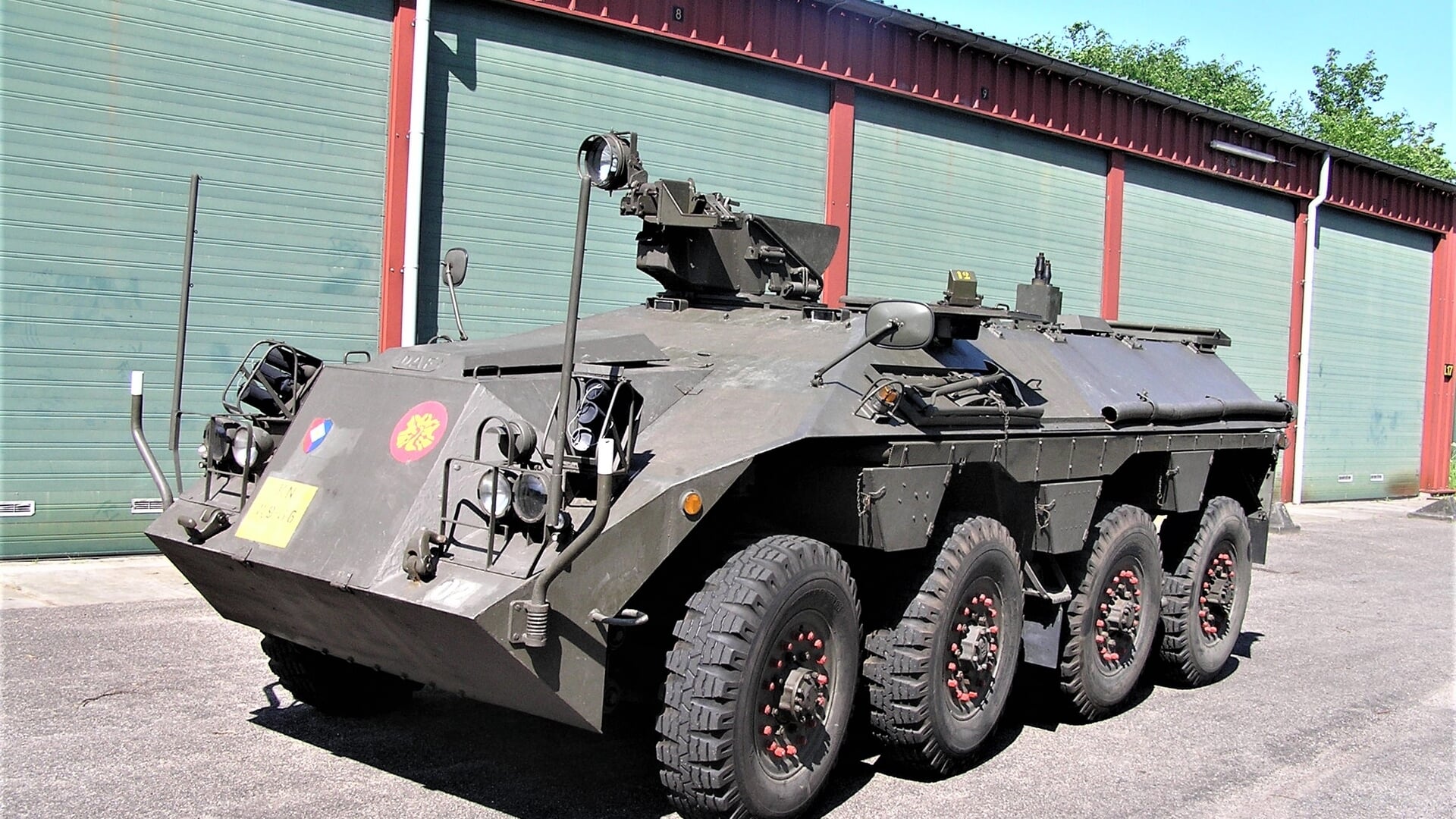 RoosRobbert's tweet card. Zoetermeer - Nog een paar nachtjes slapen en dan is het zover. De Oldtimerdag is op zaterdag 17 mei in en rond de Dorpsstraat. Op deze jaarlijks terugkerende dag in mei verzamelen klassieke voertui...