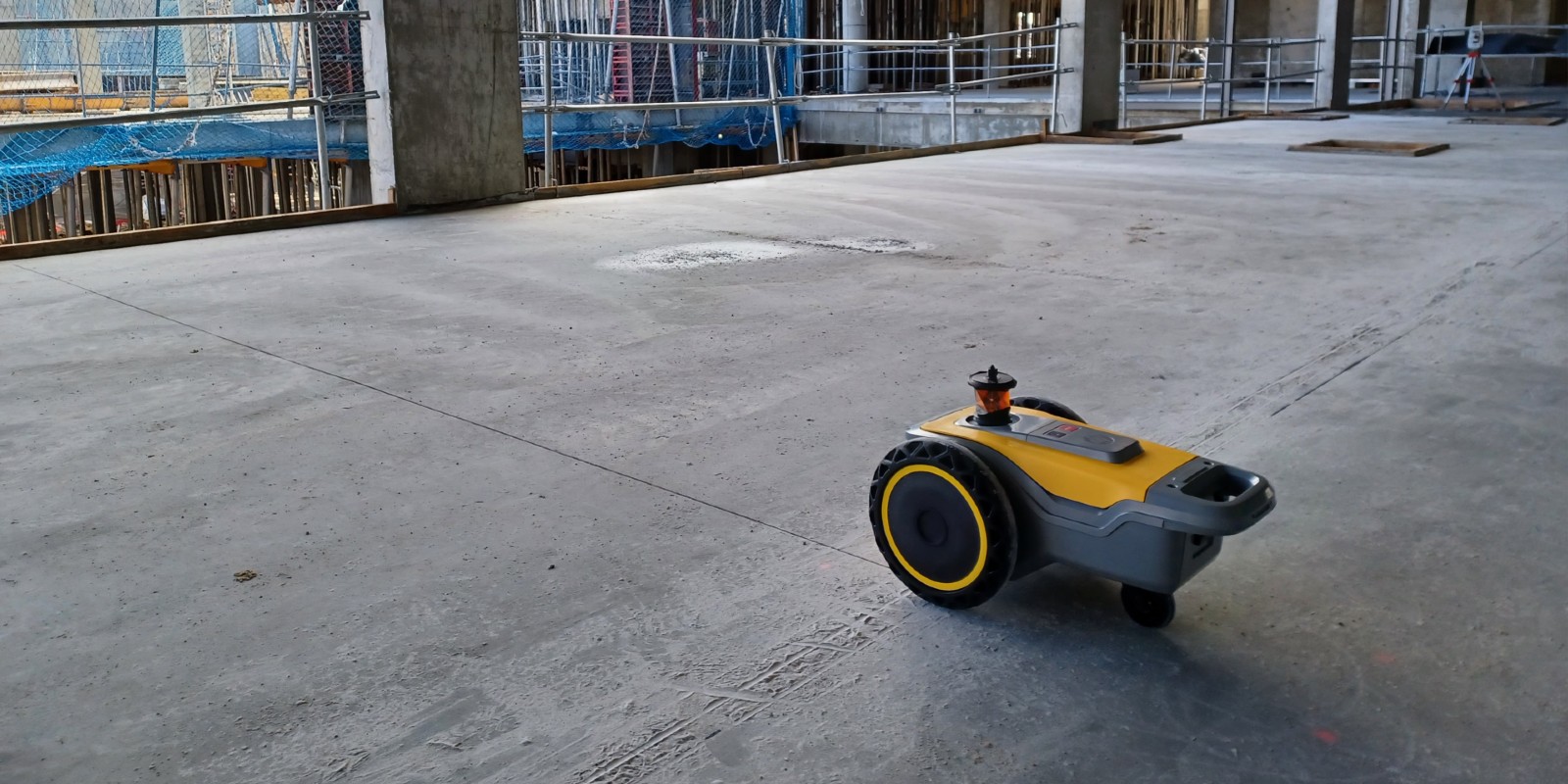 KleberTeam's tweet card. Spain’s Acciona has trialled the use of an autonomous robot at the design layout of a hospital project in Portugal. According to the company, the machine was able to complete its work six times...