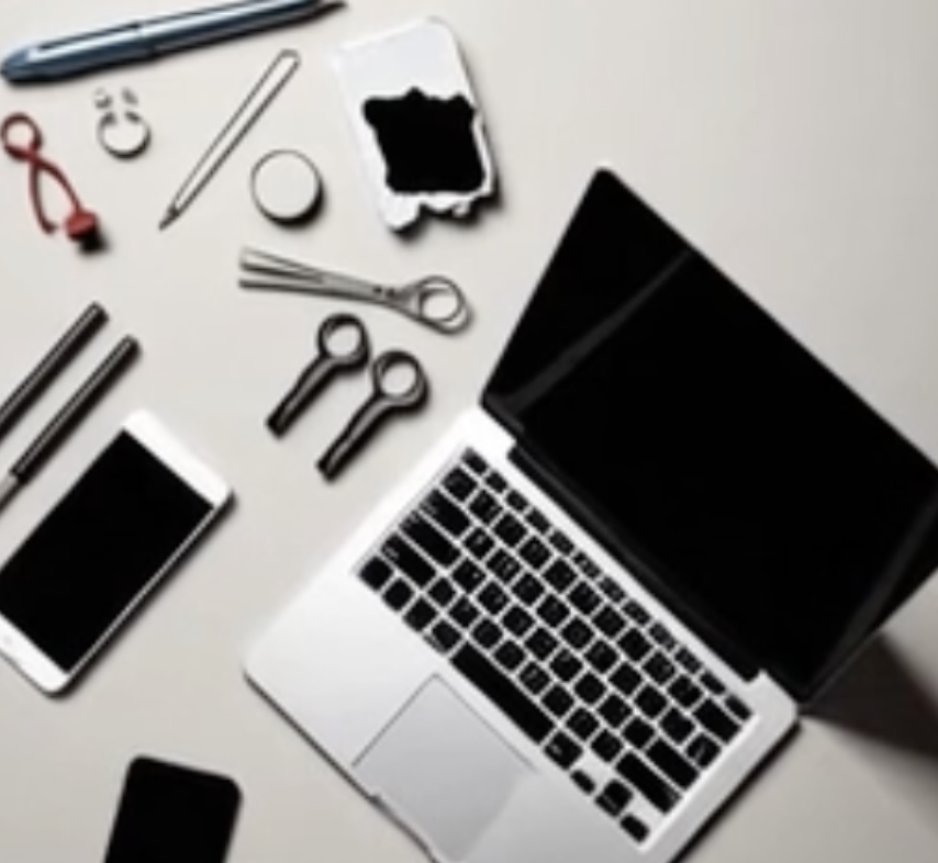 HycloudComp's tweet card. 5 Signs Your Business Has Outgrown do-it-yourself IT | Hycloud Computing | Cloud Services for...