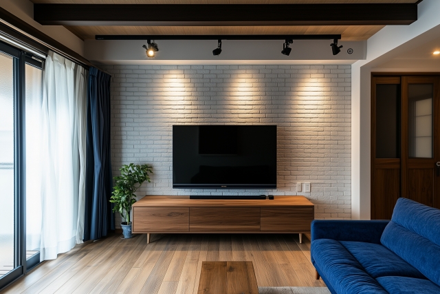 MbjoFDswzMHj4xS's tweet card. 今回は「リビング」についてお話します。新築や住宅改修、リフォームの際に「リビング」をどうしようかと悩む方が多いと思います。使いやすいく、快適なほうがいい。その為にはどうしたらいいんだろうと・・・。結論「畳スペースあると良い」です。