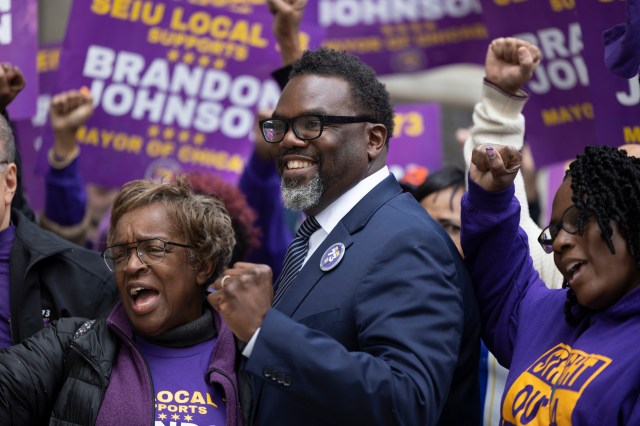 royalpratt's tweet card. The conflict between the CTU and SEIU, two key supporters of Mayor Brandon Johnson, escalates with allegations of “bullying.”