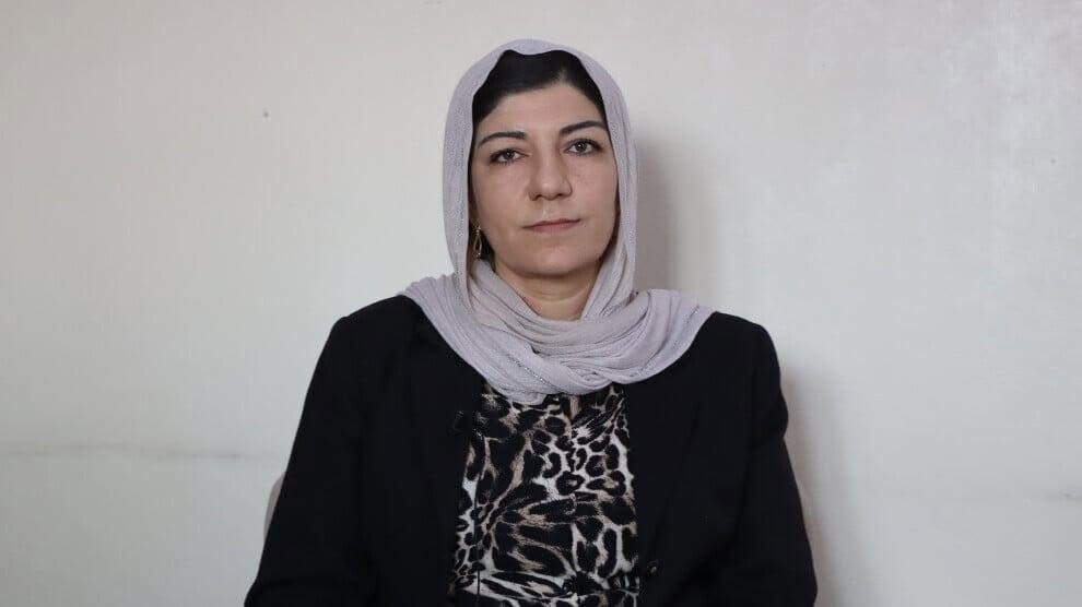 PYD_Rojava's tweet card. أكدت عضوة مجلس العدالة والمهجّرة من مدينة عفرين، سلطانة حمدي، أن عودة الأهالي إلى ديارهم لا يمكن أن تتحقق عبر